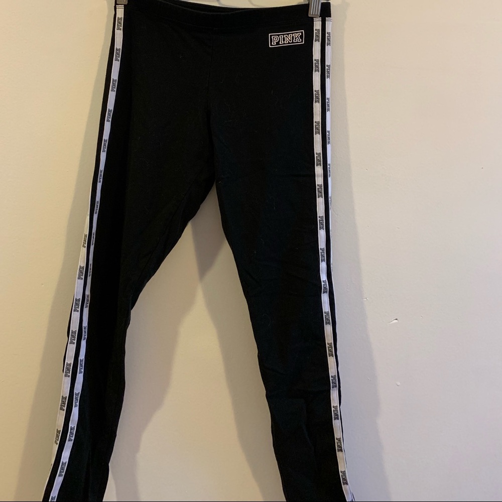 Victoria’s Secret PINK leggings